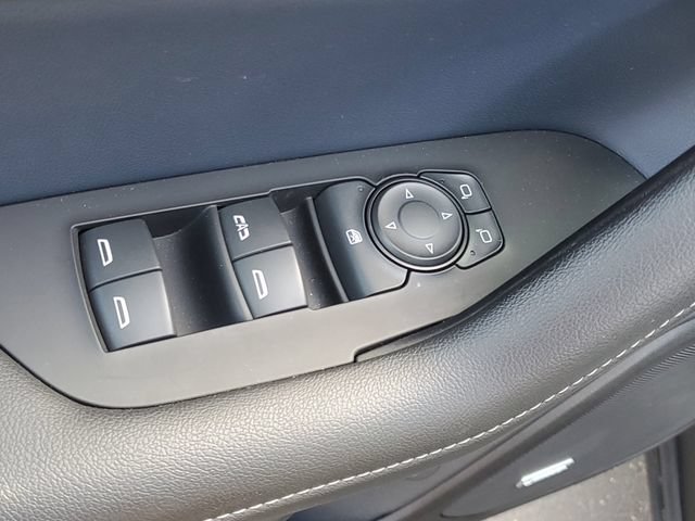 Certified 2024 Chevrolet Blazer RS w/ Enhanced Convenience Package AWD/4WD image 17