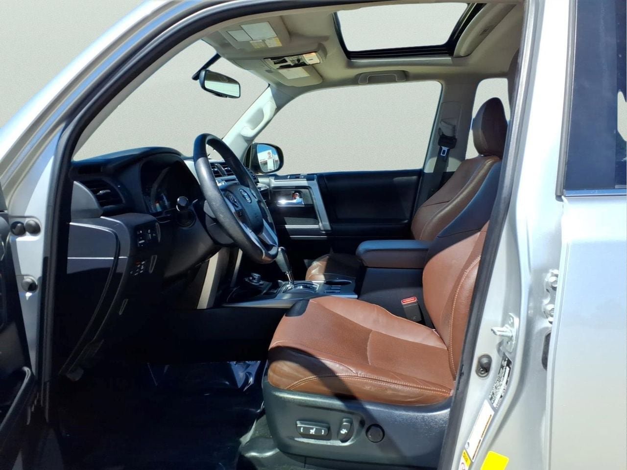 Used 2019 Toyota 4Runner Limited AWD/4WD image 16