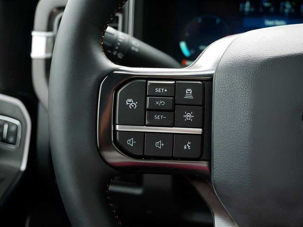 Used 2024 Ford F350 Platinum image 21