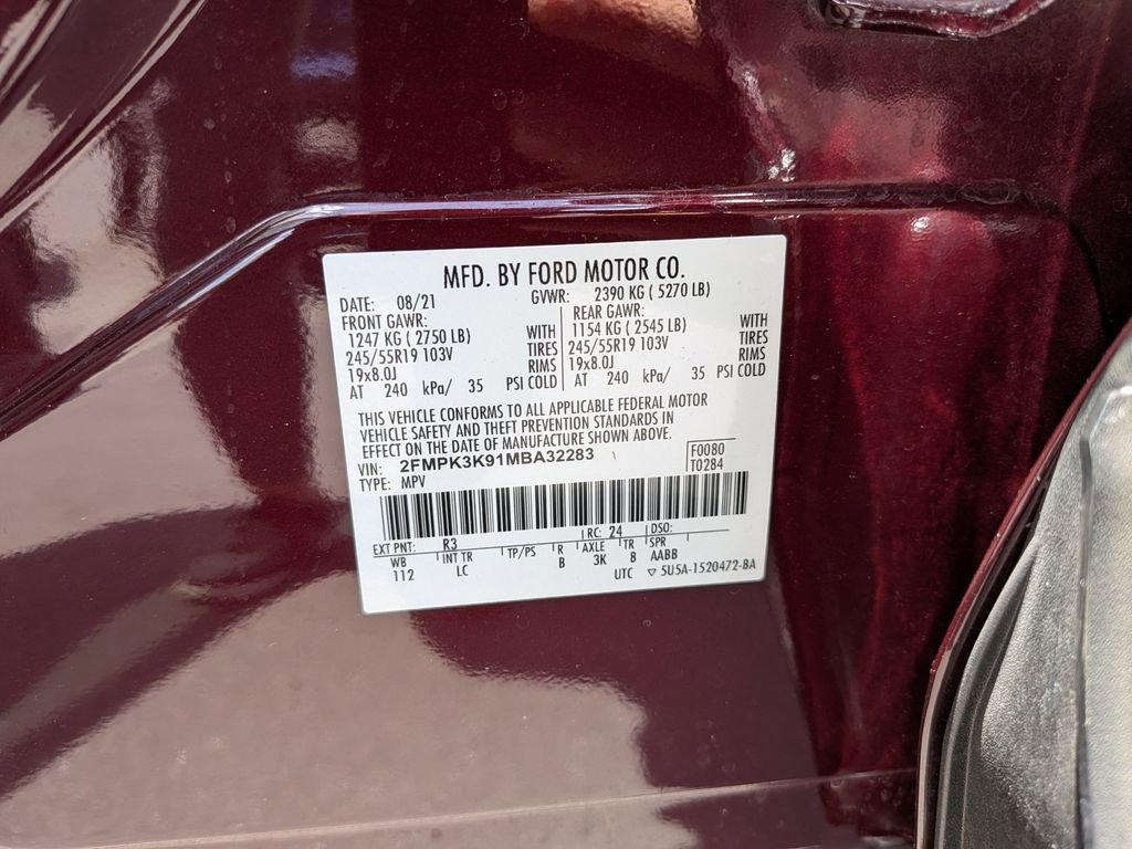 Certified 2021 Ford Edge Titanium FWD image 38