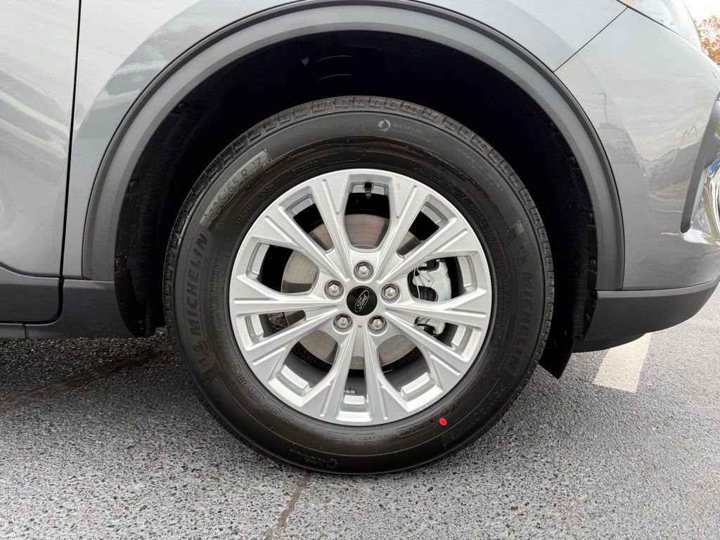 New 2026 Ford Escape Active image 31