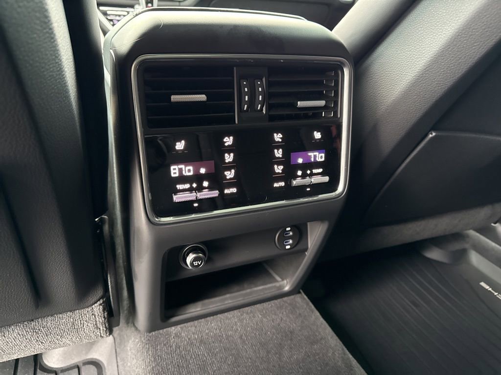 Used 2023 Porsche Cayenne GTS image 17