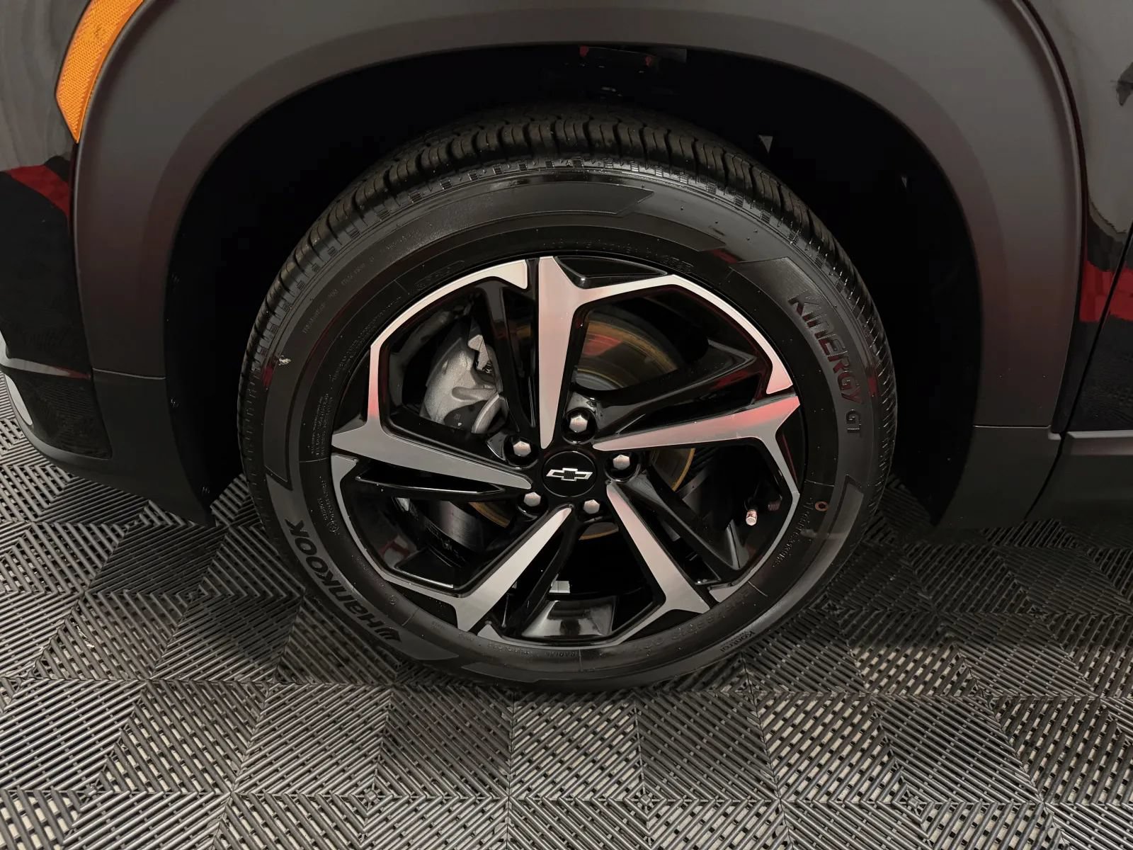 Used 2022 Chevrolet TrailBlazer RS FWD image 12
