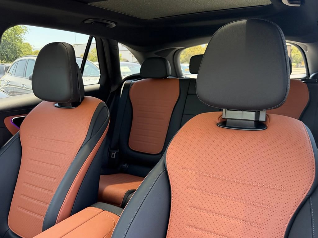 New 2026 Mercedes-Benz GLC 300 4MATIC image 19