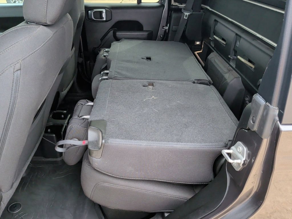 Used 2023 Jeep Gladiator Sport AWD/4WD image 40