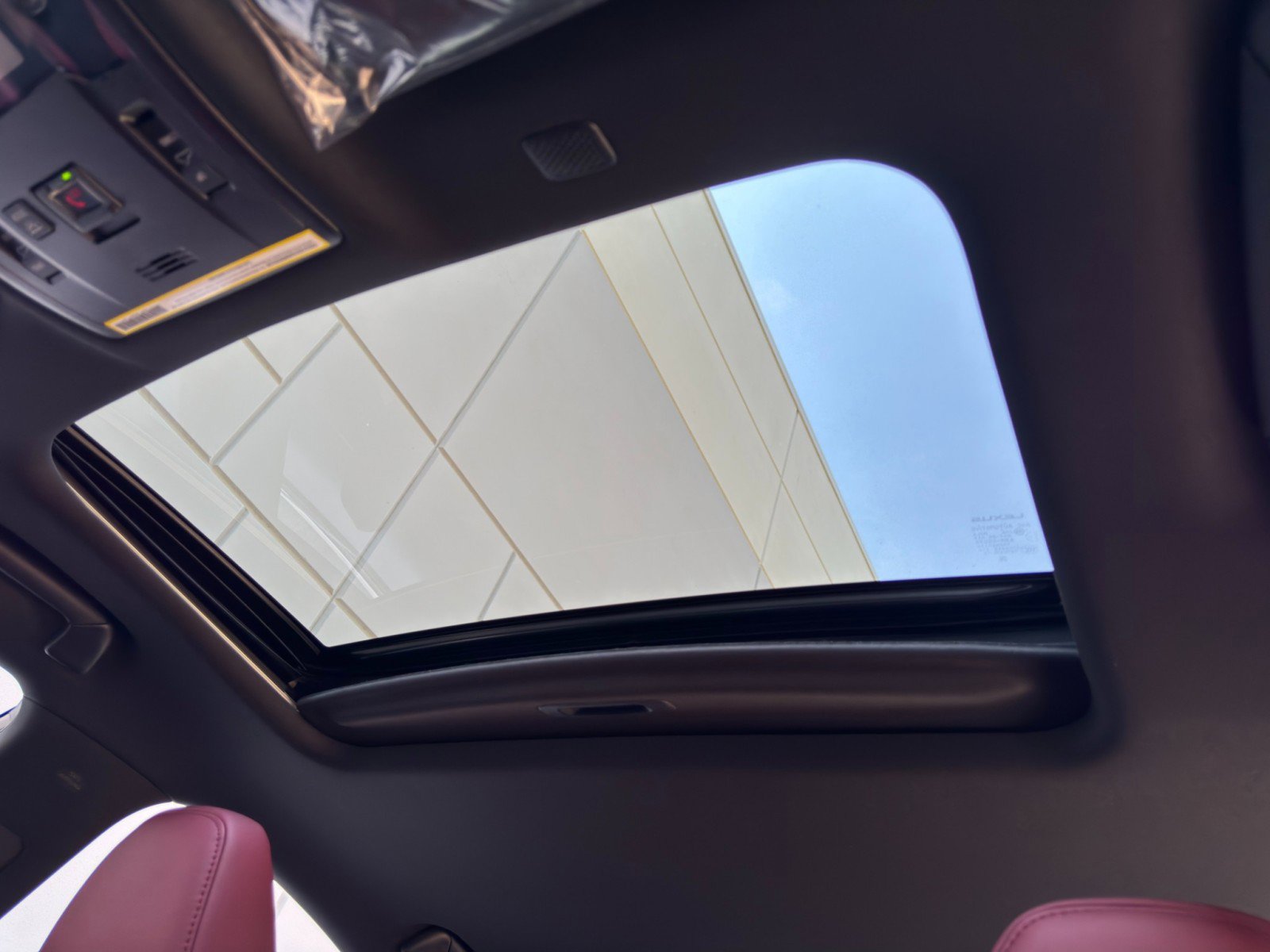 Used 2022 Lexus IS 300 w/ Premium Package RWD image 12