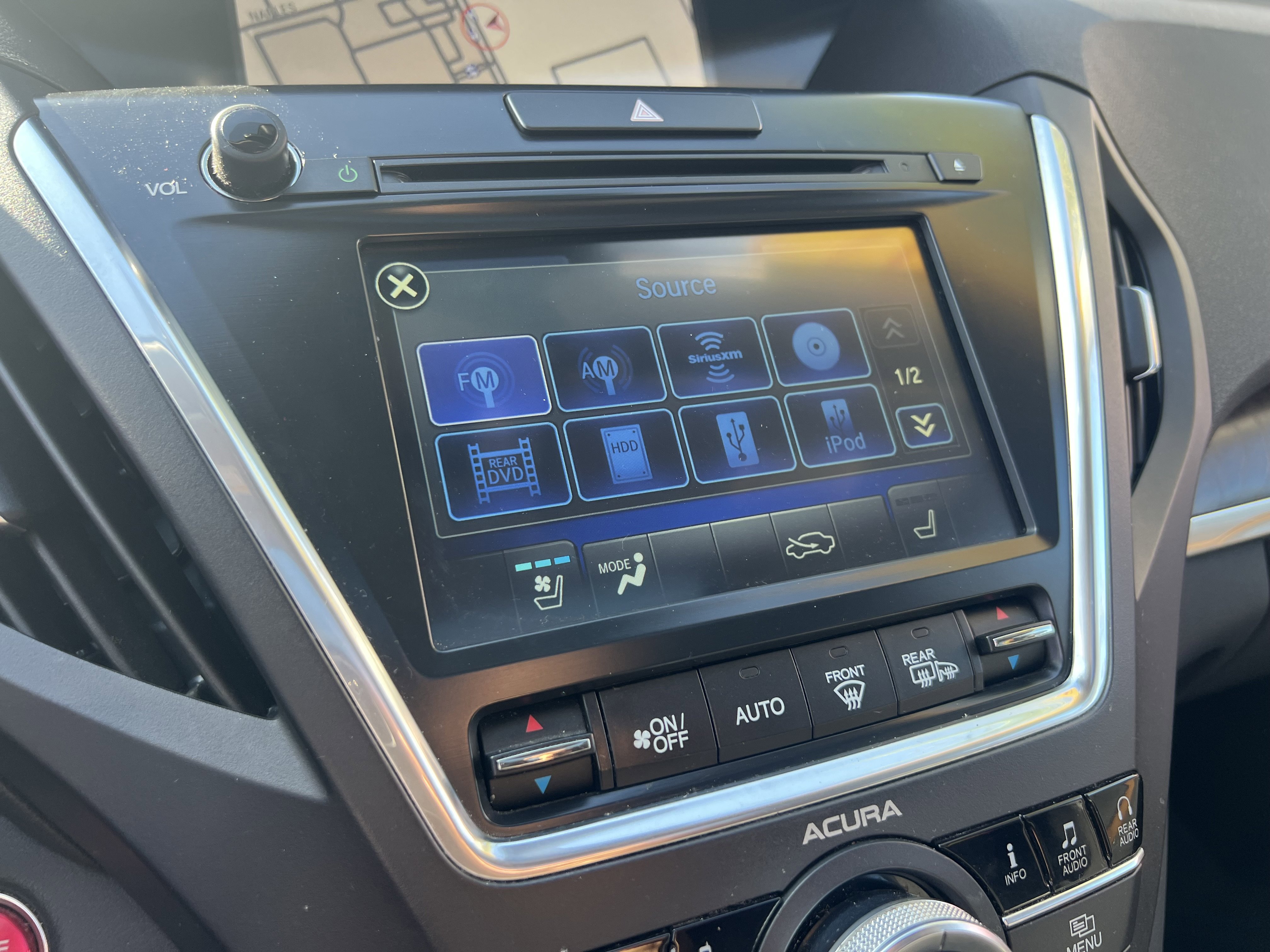 Used 2017 Acura MDX SH-AWD image 26