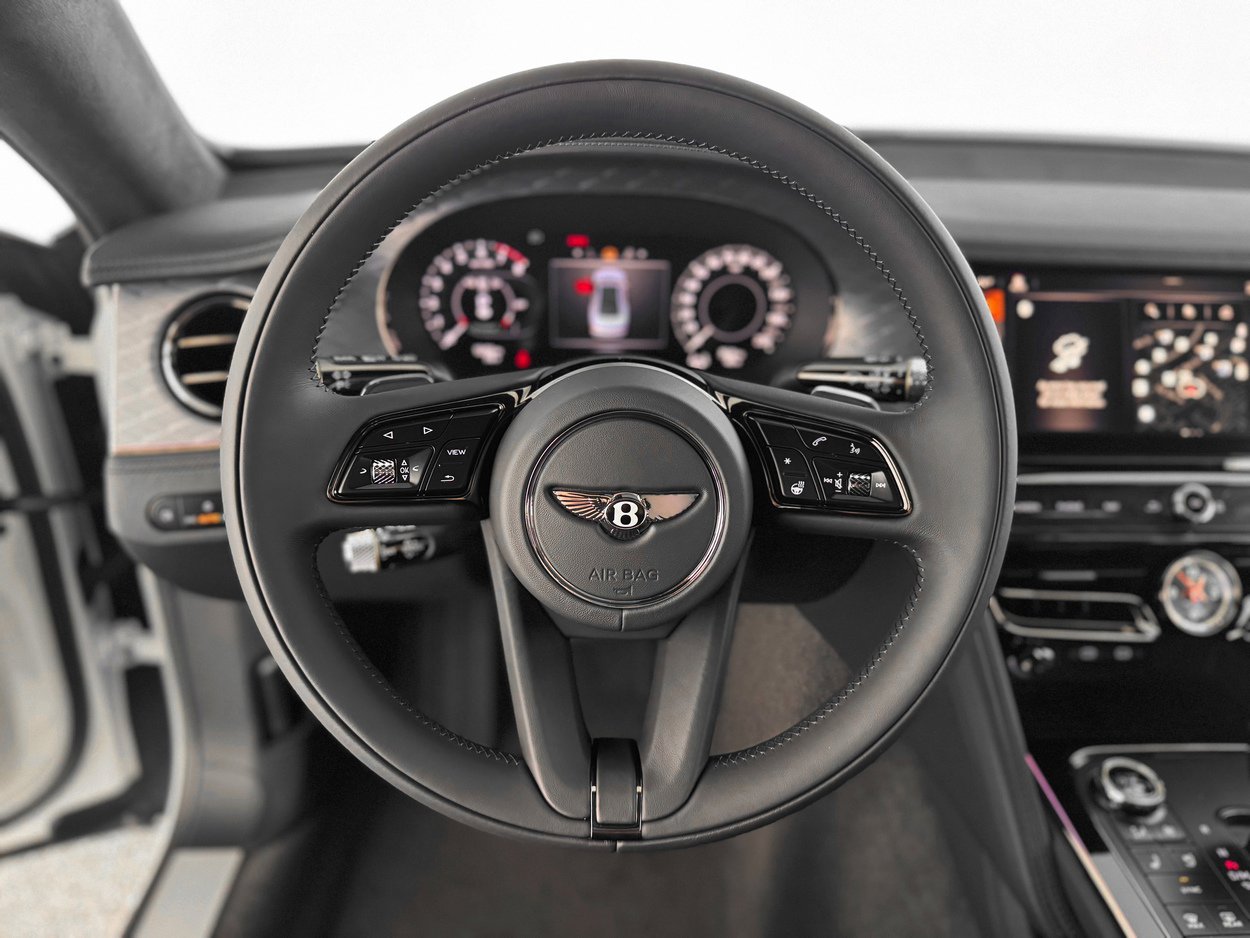 New 2026 Bentley Flying Spur Plug-In Hybrid image 12