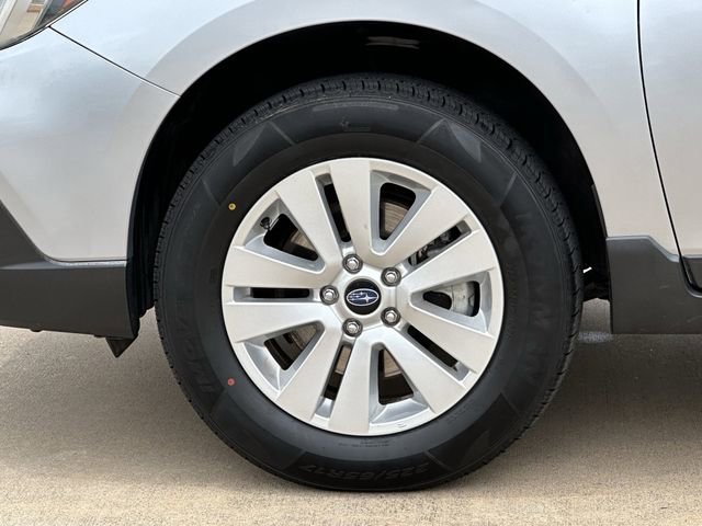Used 2018 Subaru Outback 2.5i AWD/4WD image 9
