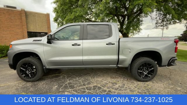 Used 2024 Chevrolet Silverado 1500 LT Trail Boss w/ LT Trail Boss Premium Package AWD/4WD image 5