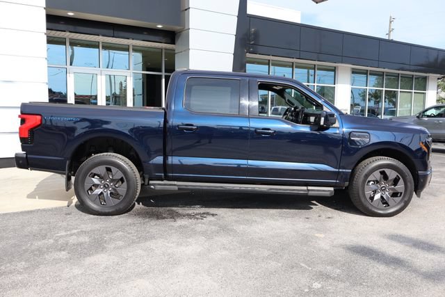 Used 2022 Ford F150 Lightning Lariat AWD/4WD image 9