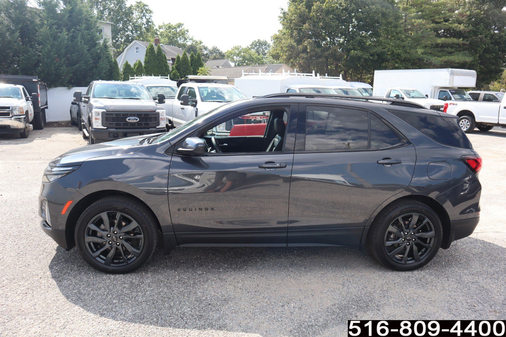 Used 2022 Chevrolet Equinox RS image 9