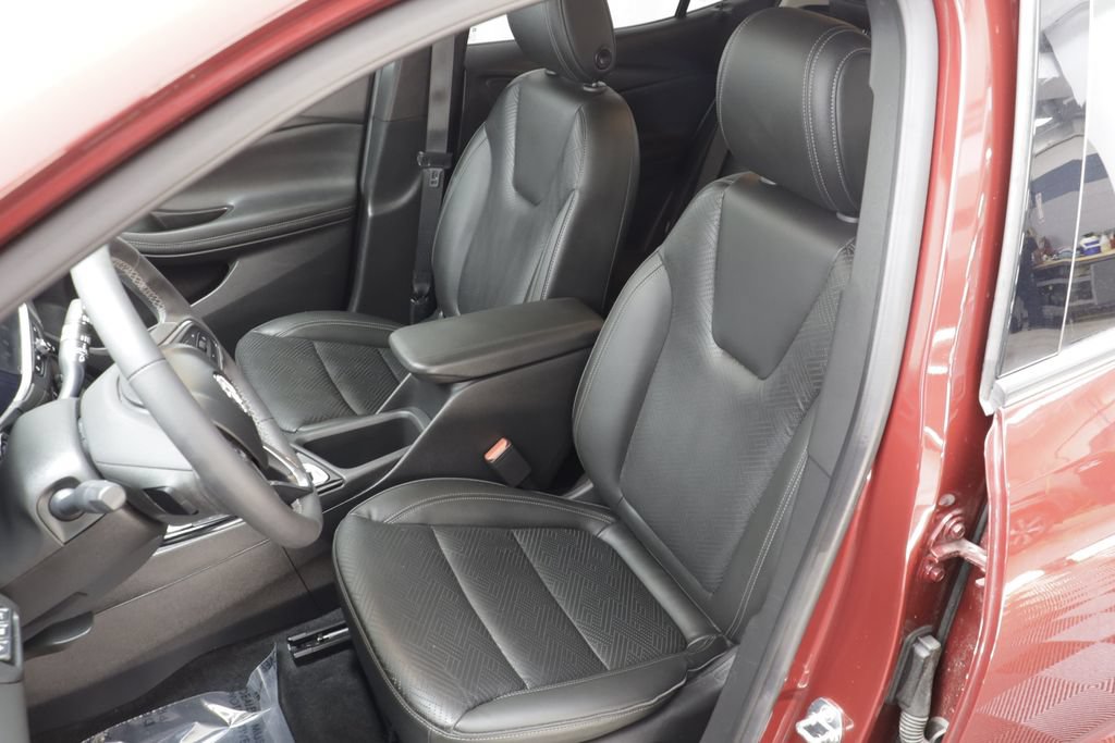 Used 2023 Buick Encore GX Essence w/ Advanced Technology Package AWD/4WD image 15
