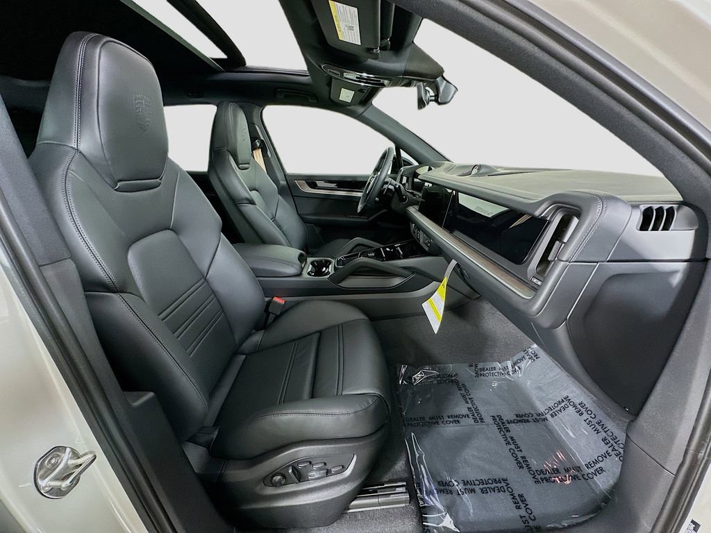 New 2026 Porsche Cayenne S image 31