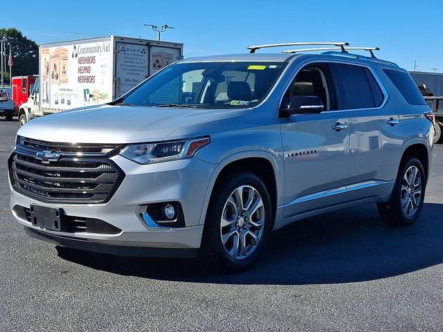 Used 2019 Chevrolet Traverse Premier w/ LPO, Blackout Package AWD/4WD image 6