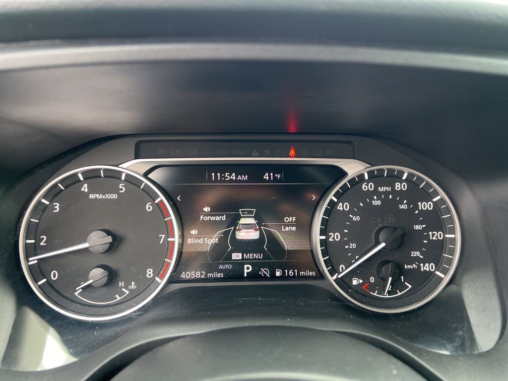 Used 2024 Nissan Rogue S image 11