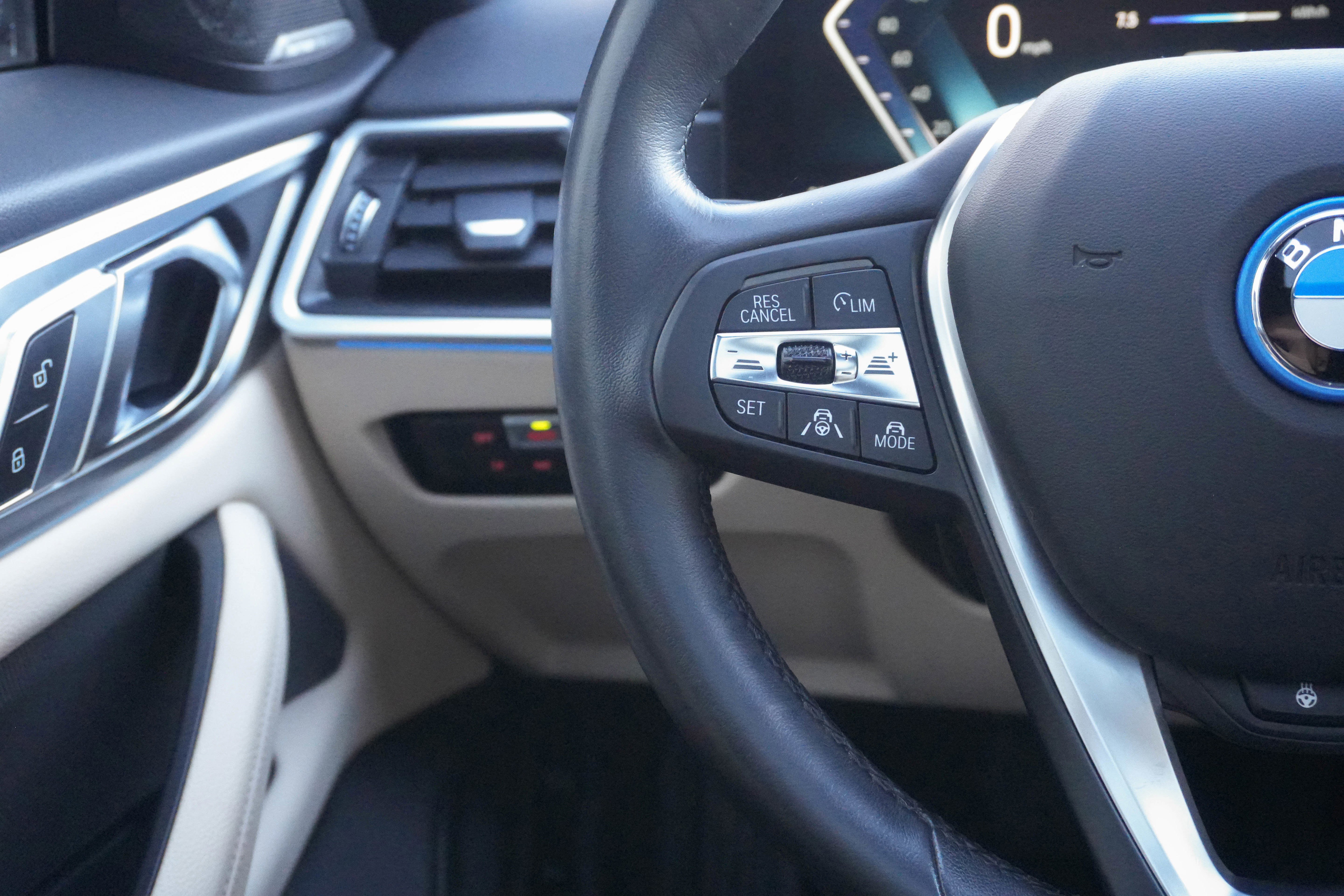 Certified 2023 BMW i4 eDrive40 image 17