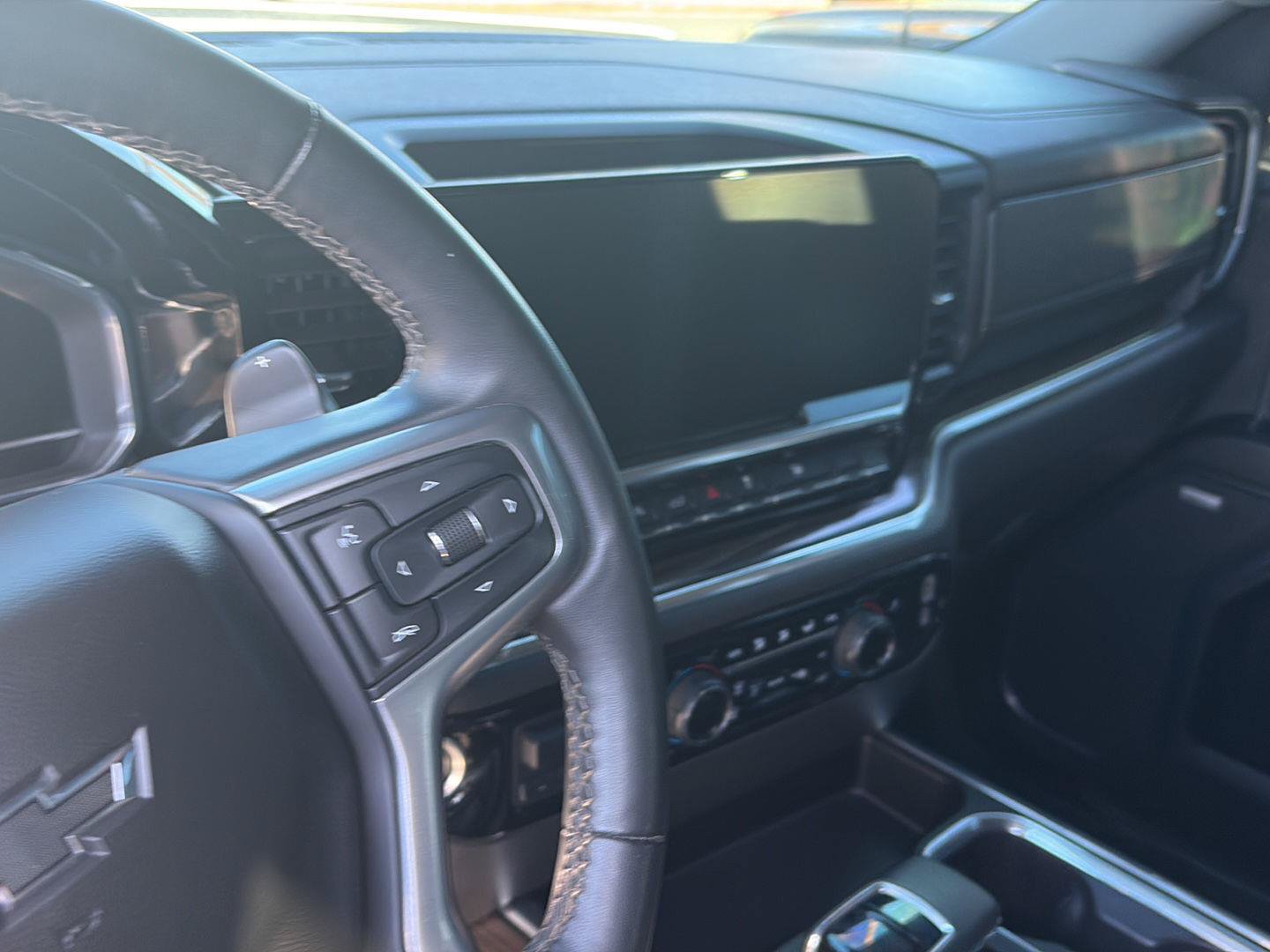 Used 2024 Chevrolet Silverado 1500 RST w/ Convenience Package II AWD/4WD image 26