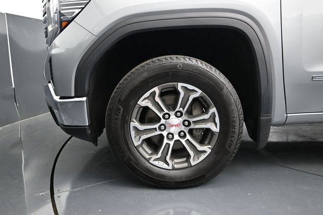 Used 2025 GMC Sierra 1500 SLT AWD/4WD image 17