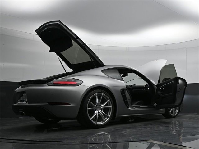 New 2025 Porsche 718 Cayman image 31