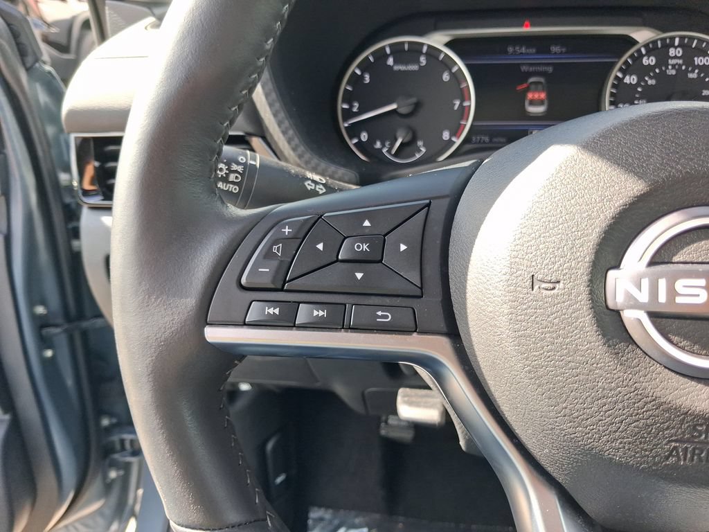 Used 2025 Nissan Sentra SV w/ All-Weather Package FWD image 25