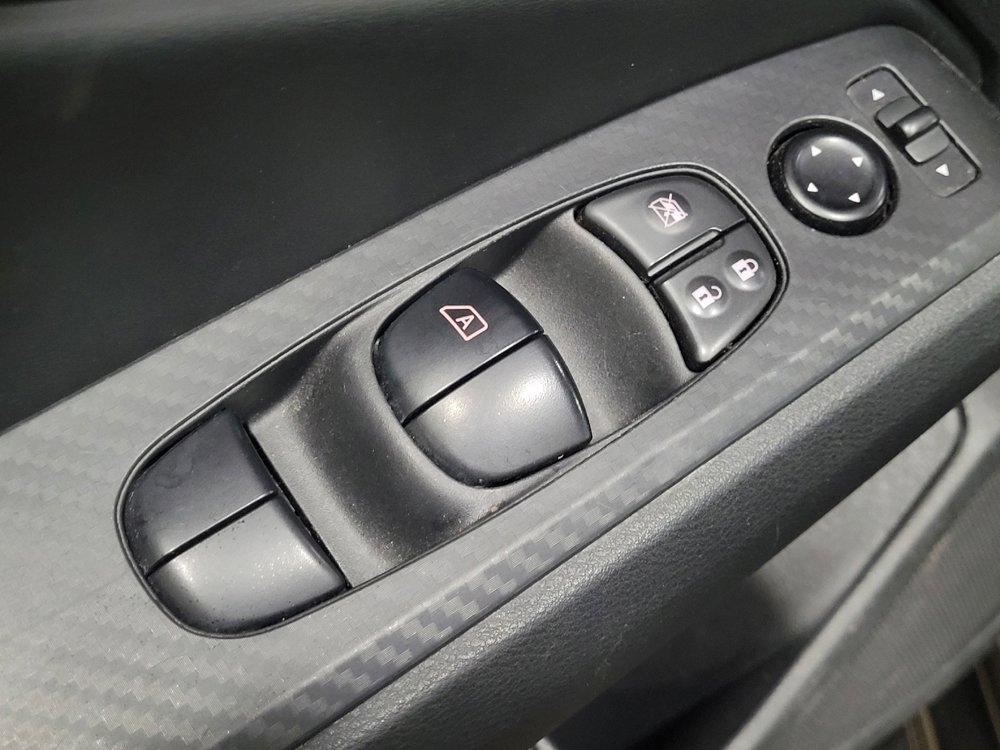 Used 2024 Nissan Altima 2.5 SV image 27