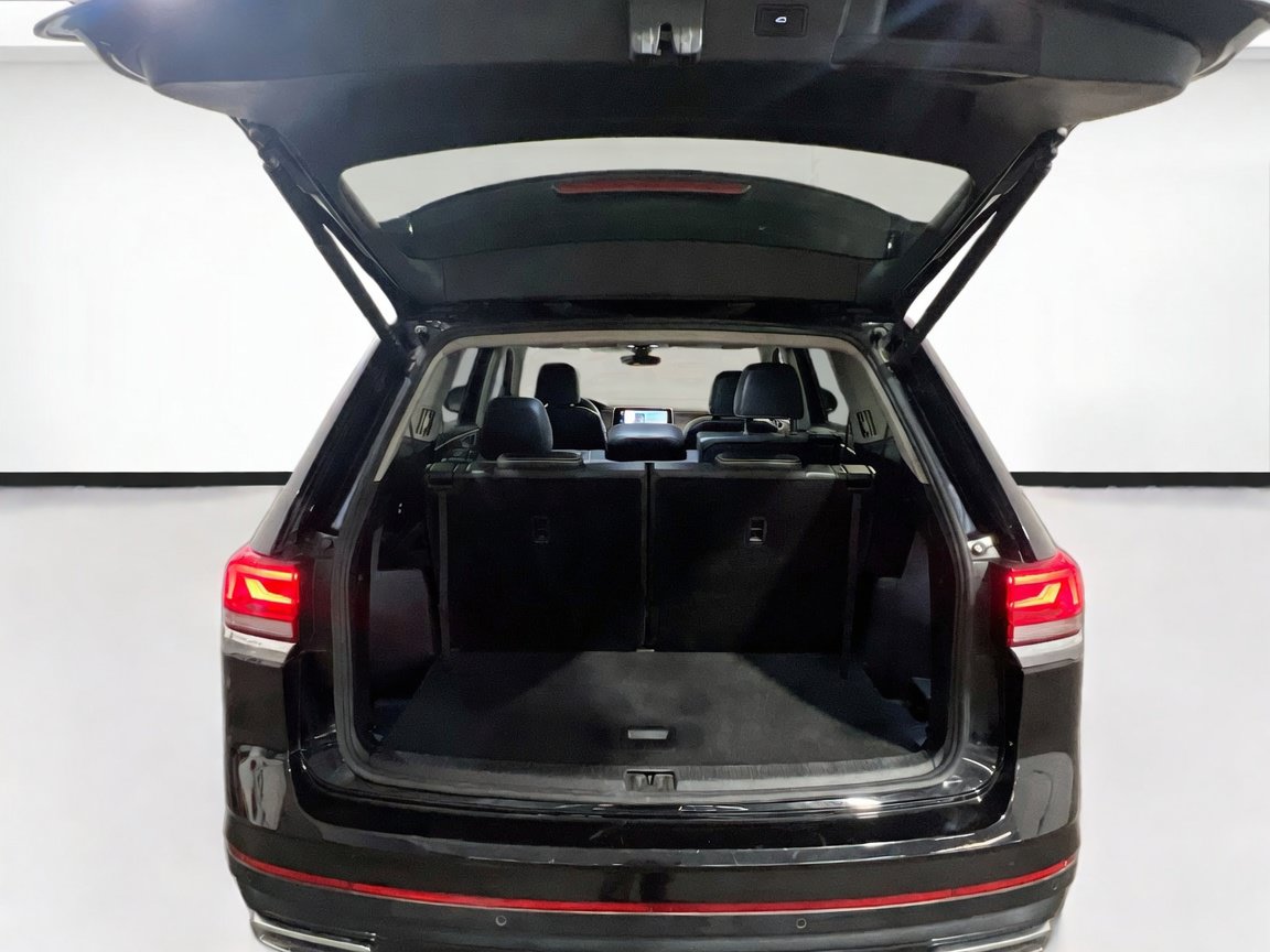 Used 2024 Volkswagen Atlas SE AWD/4WD image 18