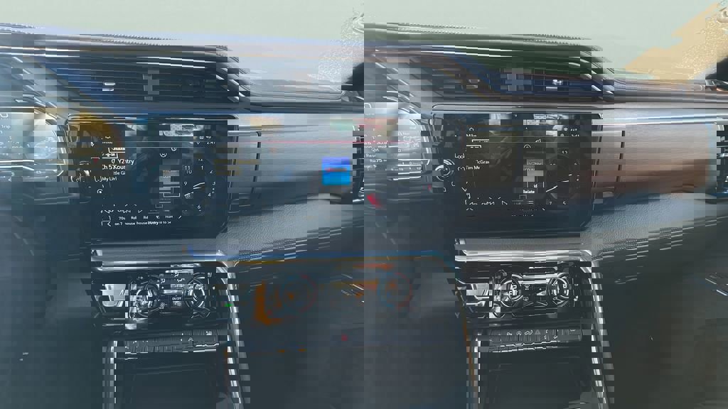 Used 2024 GMC Sierra 1500 Denali w/ Denali Reserve Package image 21