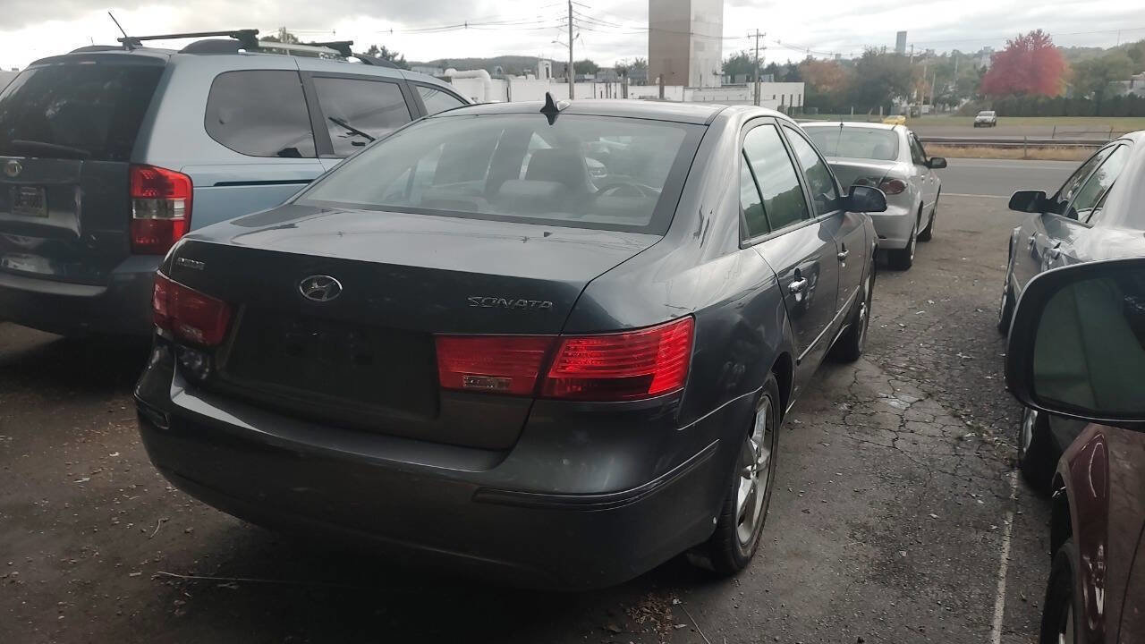 Used 2010 Hyundai Sonata GLS image 5