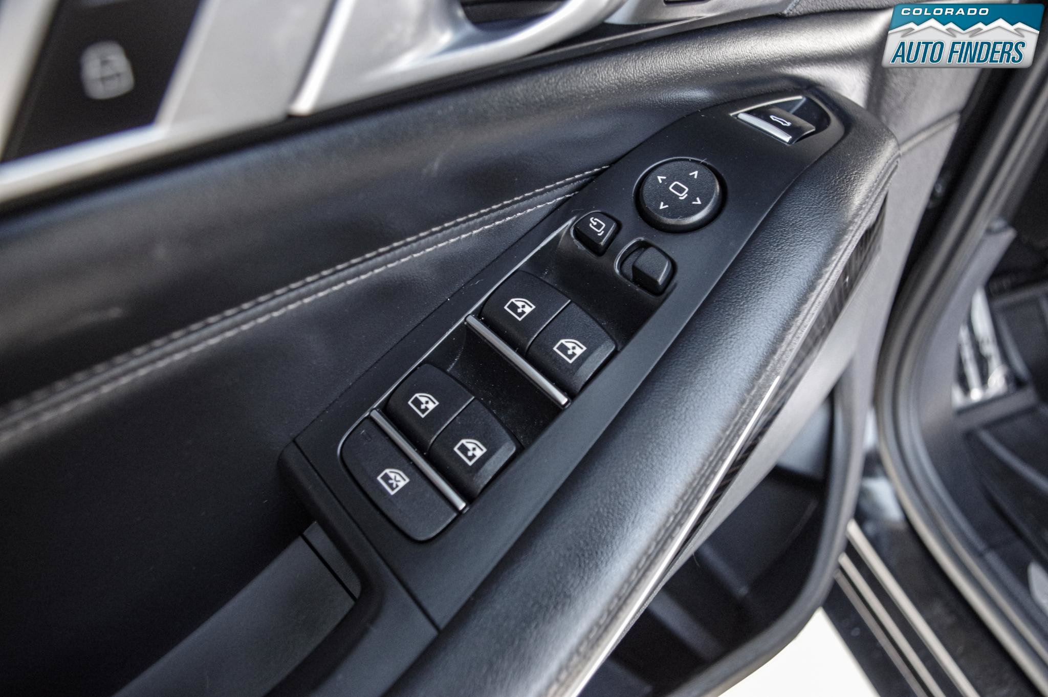 Used 2021 BMW X5 M50i AWD/4WD image 11
