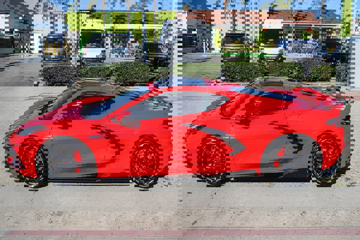 Used 2020 Chevrolet Corvette Stingray Premium Cpe w/ 3LT Preferred Equipment Group image 12