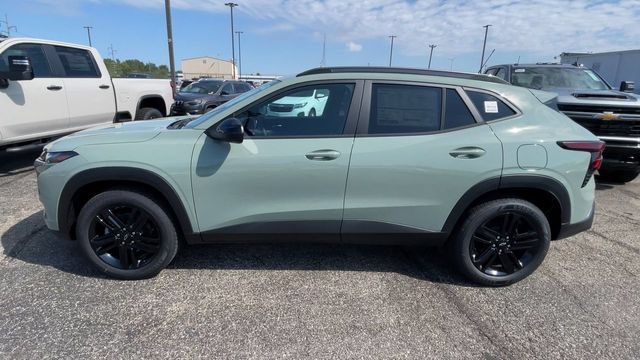 New 2026 Chevrolet Trax ACTIV w/ Sunroof Package FWD image 7