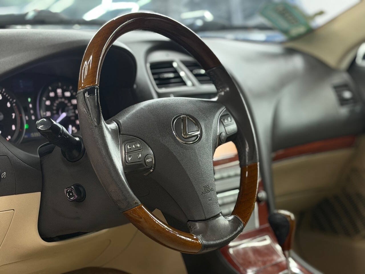 Used 2012 Lexus ES 350 FWD image 4