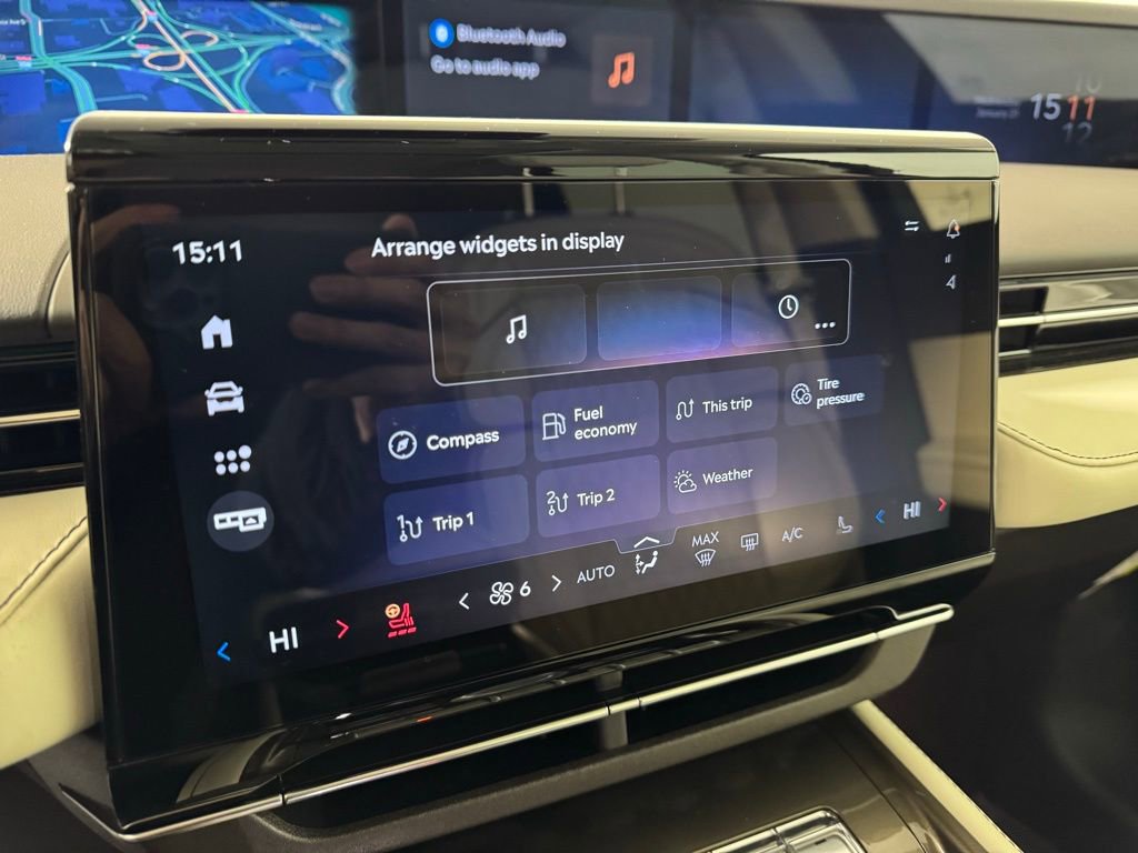 New 2026 Lincoln Nautilus Black Label w/ Jet Appearance Package AWD/4WD image 43