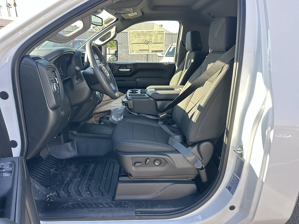 New 2026 GMC Sierra 3500 Pro w/ Fleet Convenience Package RWD image 17