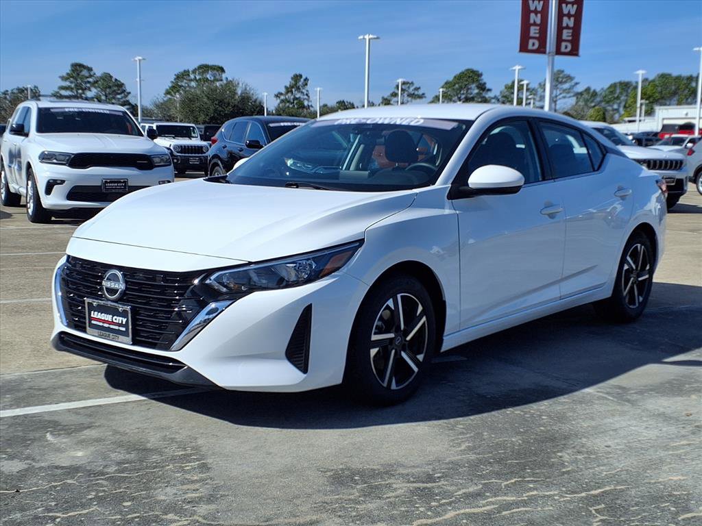 Used 2024 Nissan Sentra SV image 3