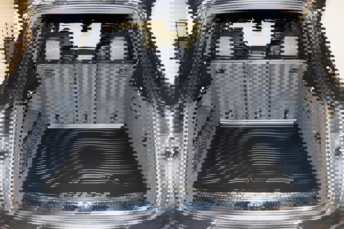 Used 2024 Porsche Cayenne image 80