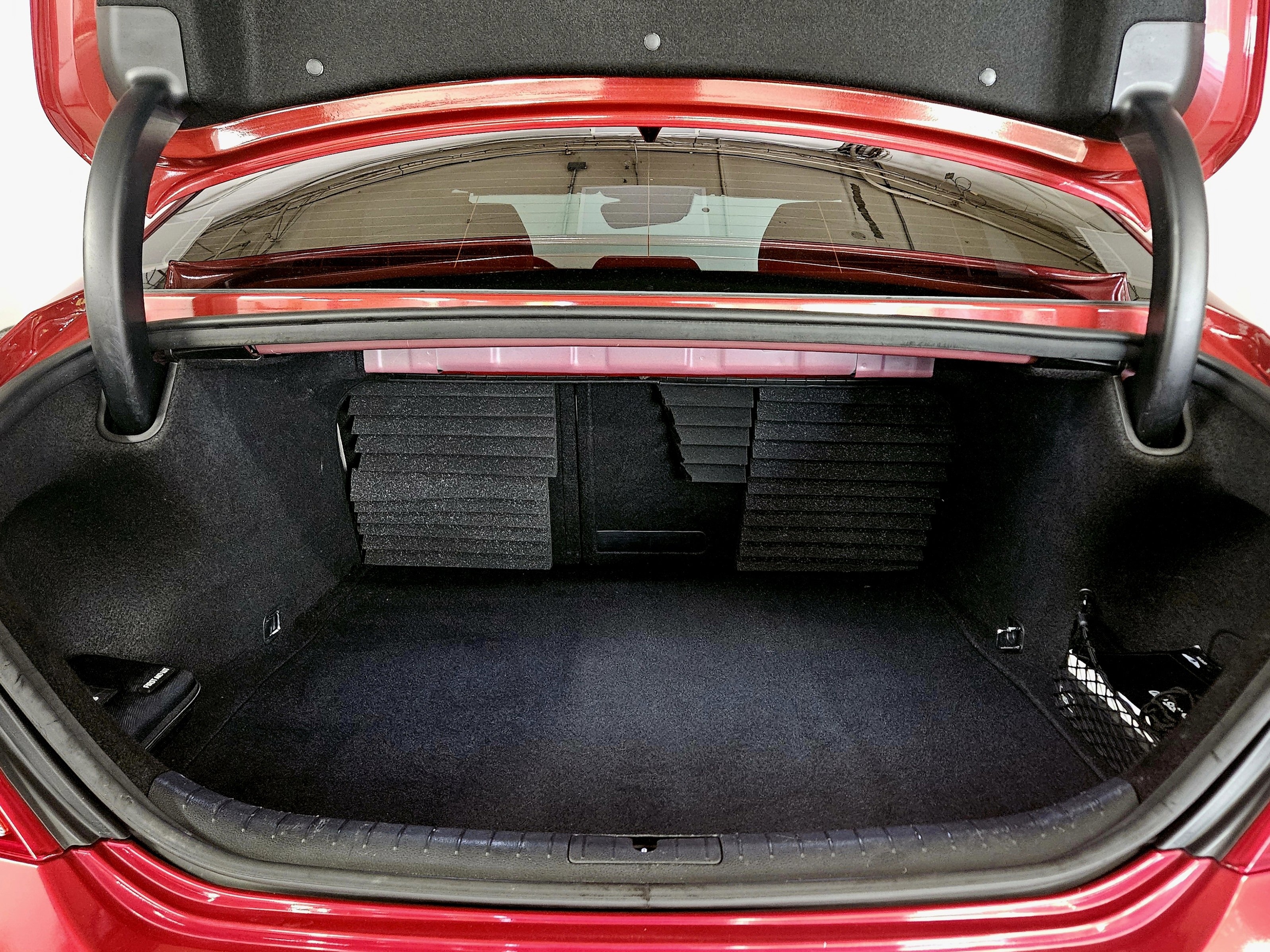 Used 2019 Genesis G70 3.3T Advanced image 19