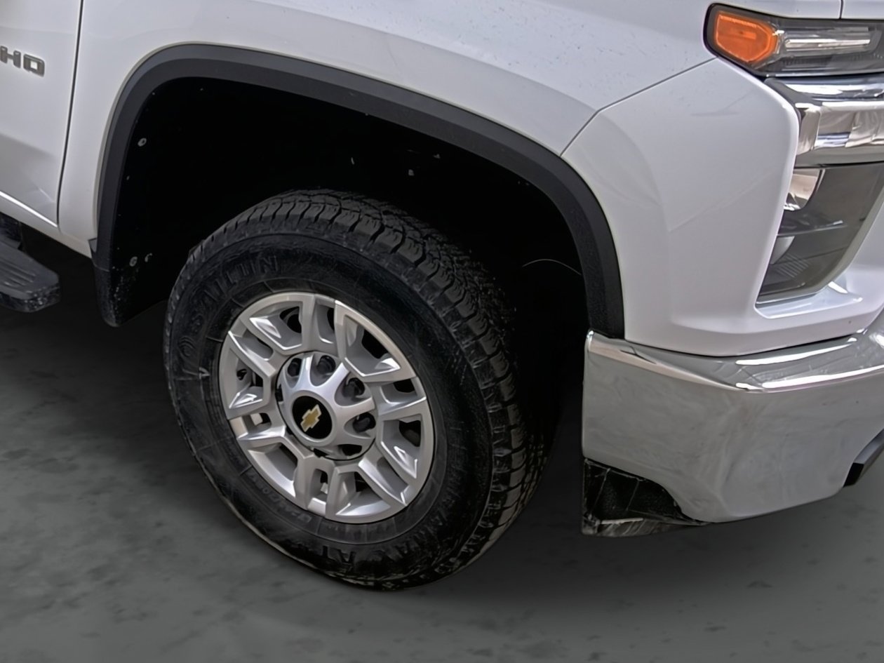 Used 2021 Chevrolet Silverado 2500 LT w/ Snow Plow Prep/Camper Package image 14