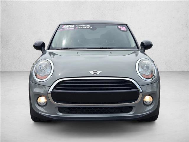 Used 2016 MINI Cooper 2-Door Hardtop FWD video 2