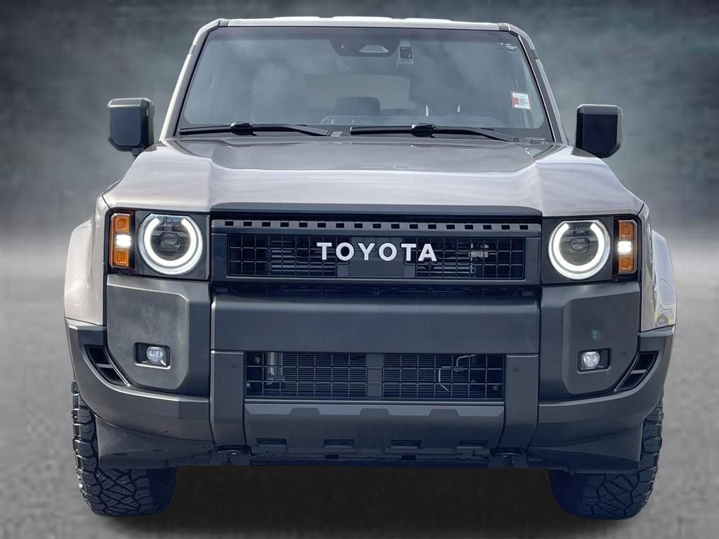 Used 2025 Toyota Land Cruiser image 27