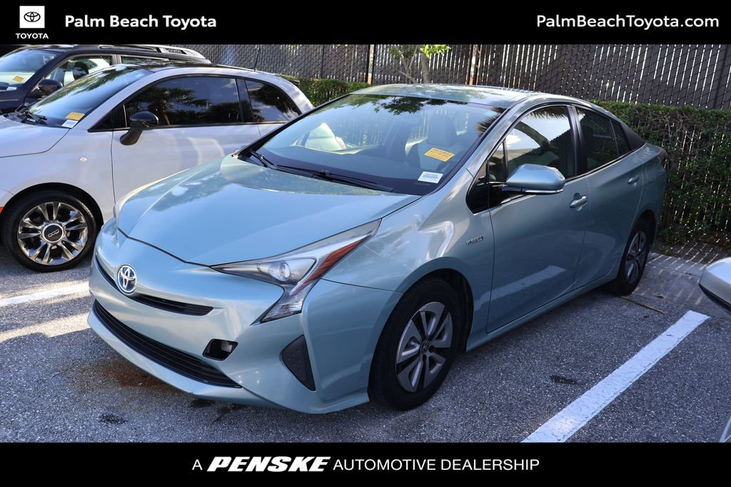 Used 2016 Toyota Prius Two FWD image 1