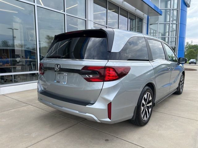 Used 2025 Honda Odyssey EX-L image 4