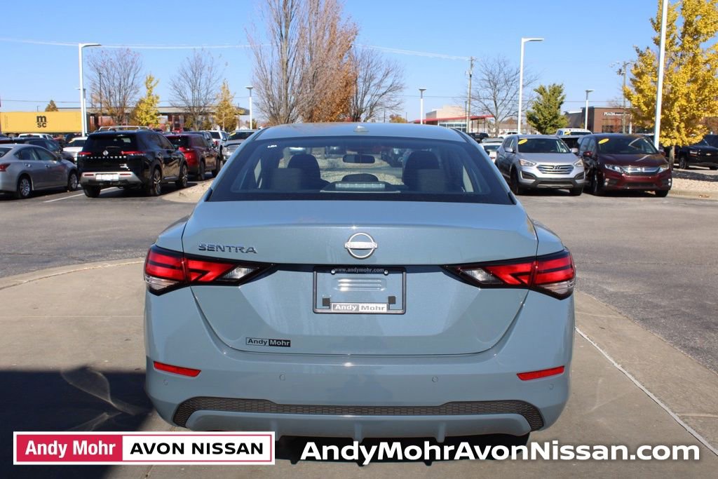 New 2025 Nissan Sentra SV image 4