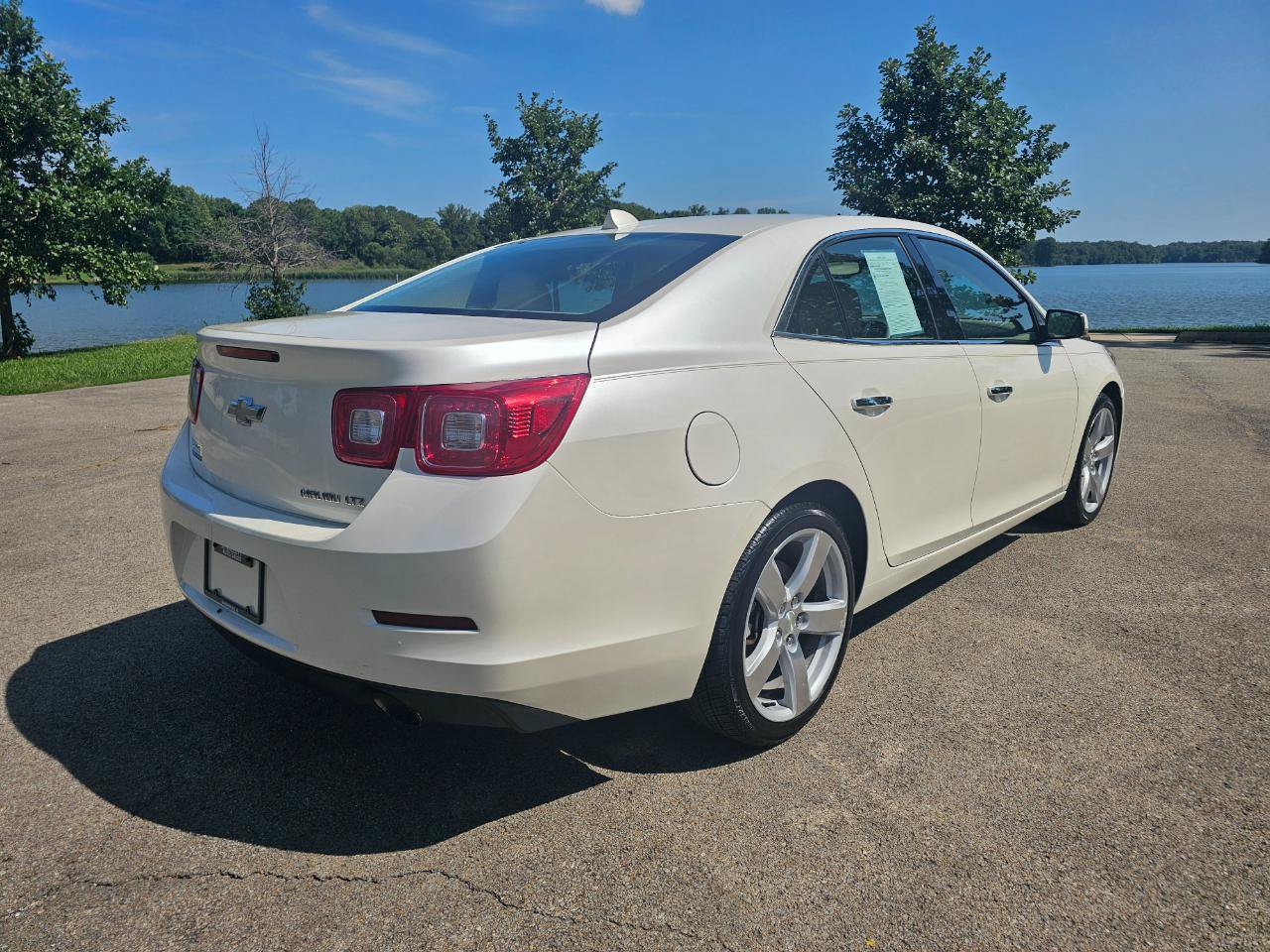 Used 2013 Chevrolet Malibu LTZ FWD image 5