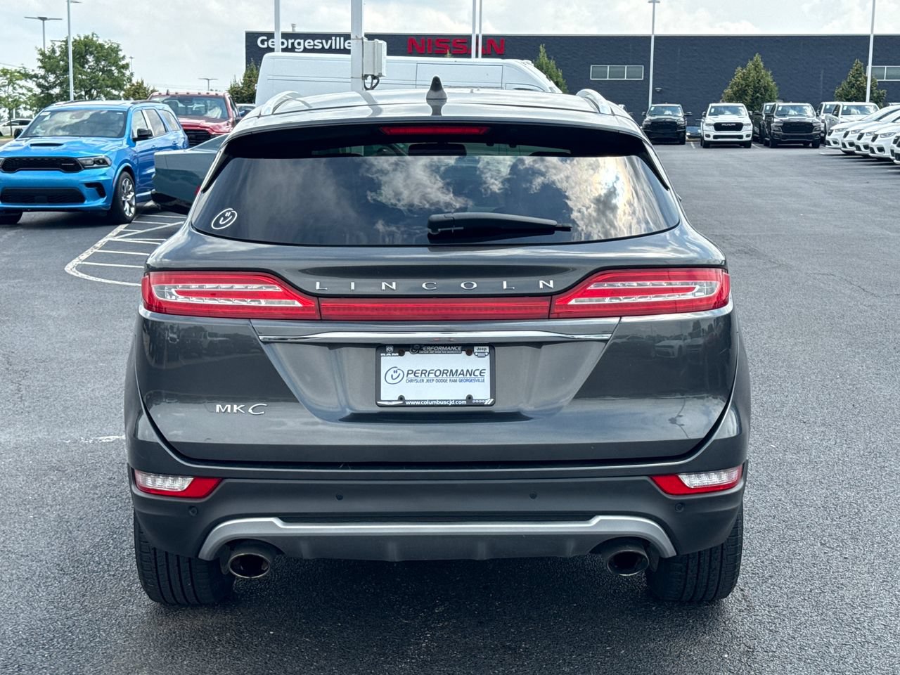 Used 2019 Lincoln MKC Premiere FWD image 4