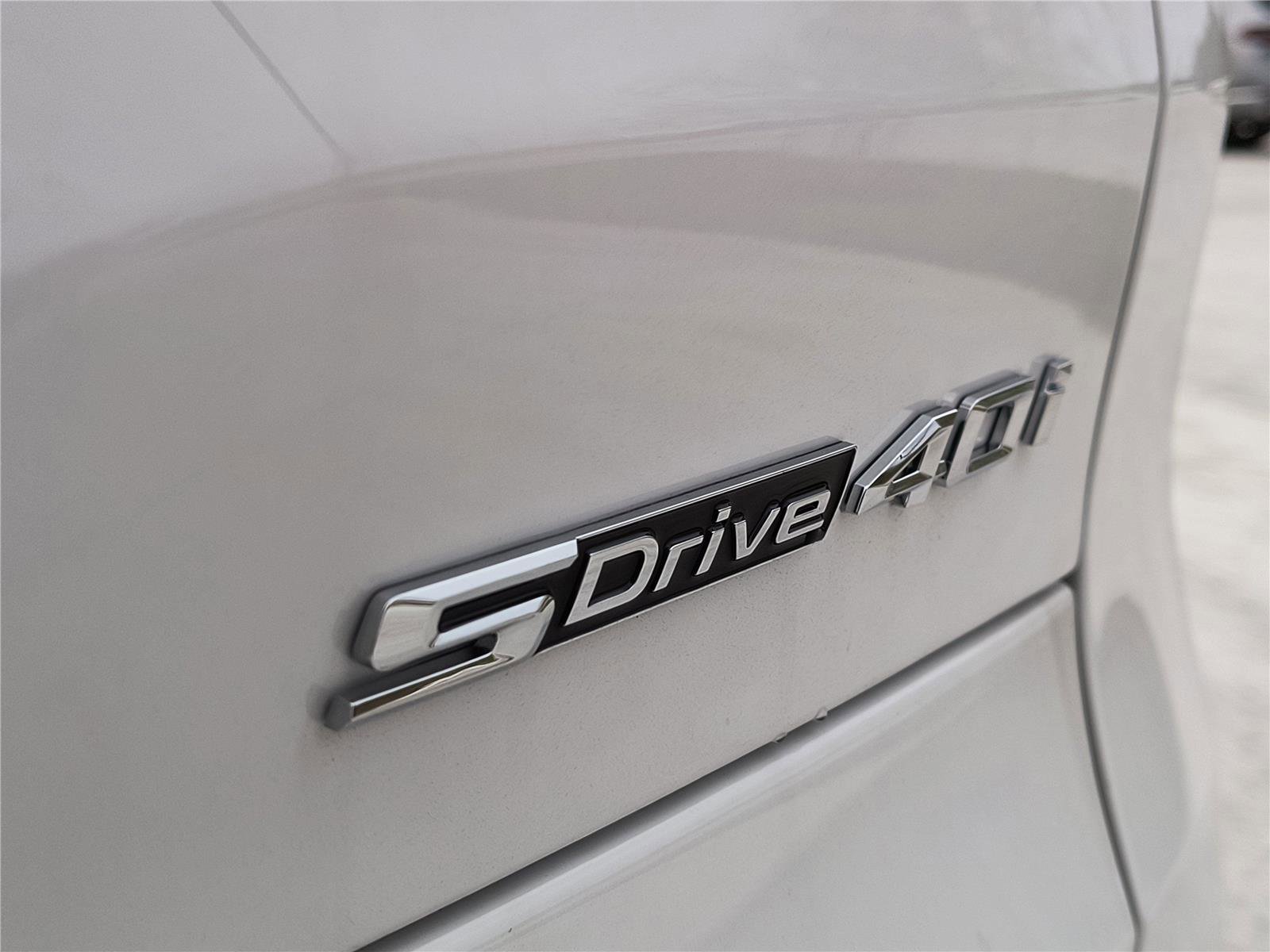 New 2026 BMW X5 sDrive40i image 4