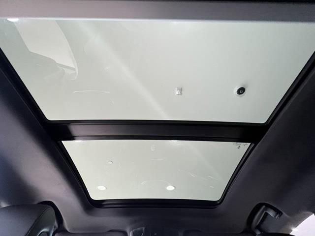 Used 2024 Maserati Levante Modena Ultima image 9