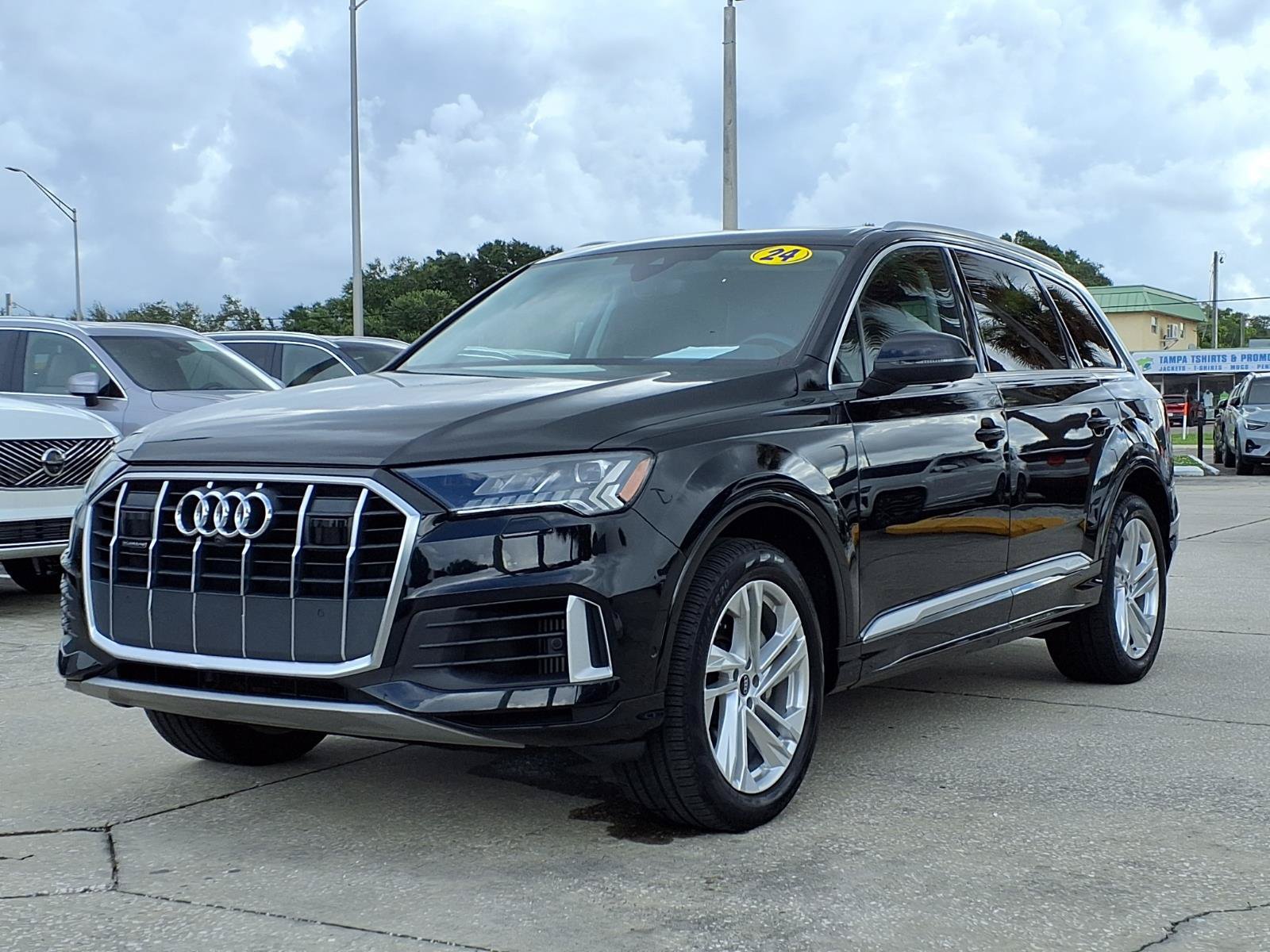 Used 2024 Audi Q7 3.0T Premium Plus AWD/4WD image 3