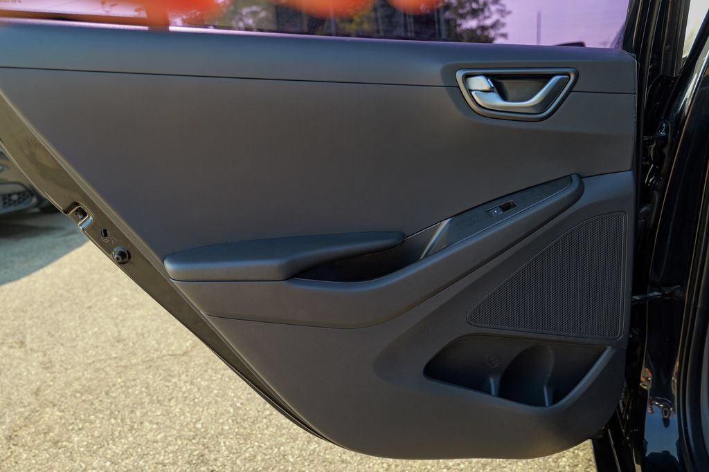Used 2020 Hyundai Ioniq Limited FWD image 26